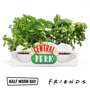 Ваза с логото на "Приятели" и кафенето Central Perk