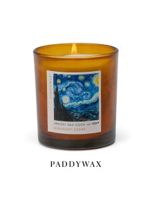 Ароматна соева свещ Падивакс в стъклена чаша "Импресионист: Звездна нощ на Ван Гог" - среднощни кедри, пушек и износена кожа