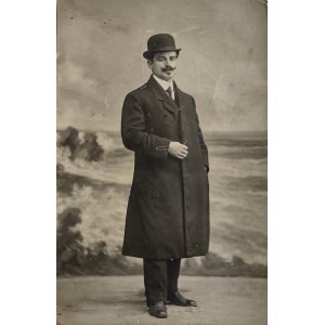 Снимка на млад джентълмен | До г-нъ Шишманъ Добревъ | 1914 г. 