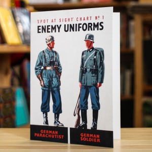 Поздравителна Картичка Enemy Uniforms 